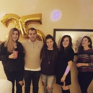 Meet your Posher, Adrian